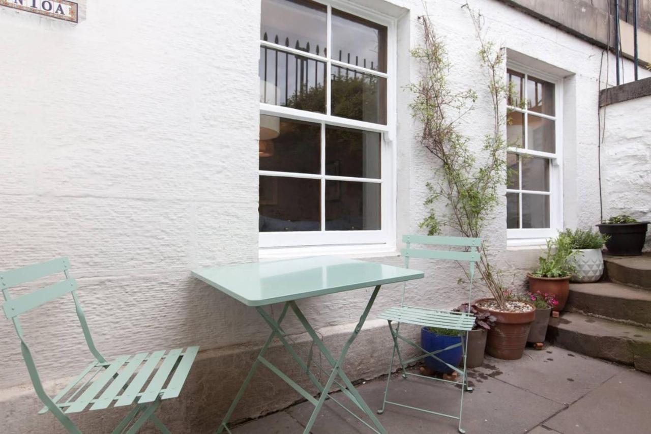 Ferienwohnung Guestready - Chic Flat In The Heart Of Edinburgh Exterior foto