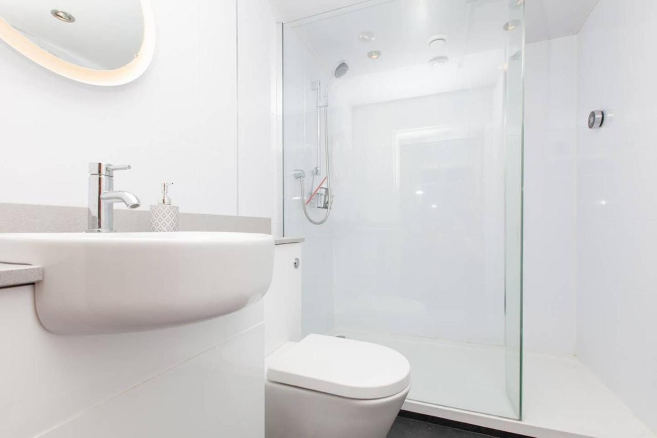 Ferienwohnung Guestready - Chic Flat In The Heart Of Edinburgh Exterior foto